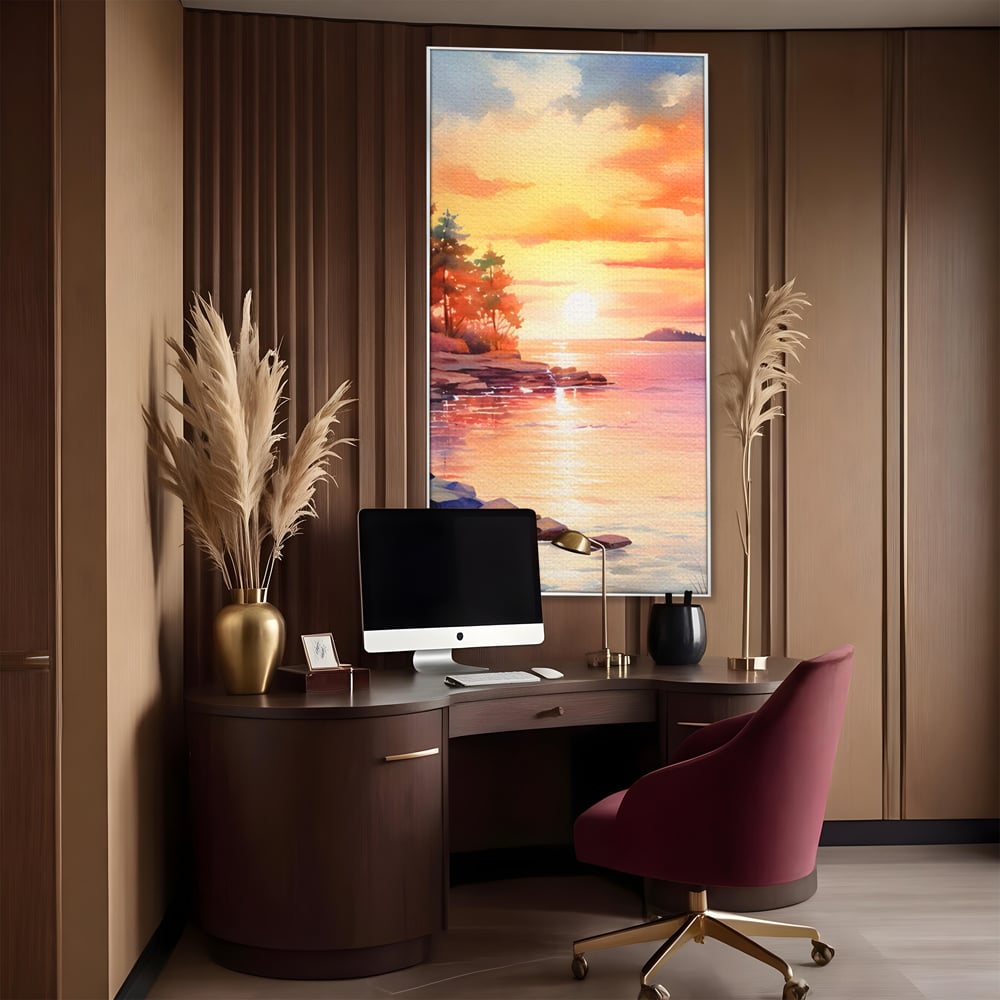 Tablou canvas cu tablou canvas cu peisaj de apus, in rama de aluminiu argintiu, pe perete intr-un birou